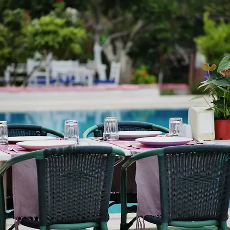 Hotel Can 3*